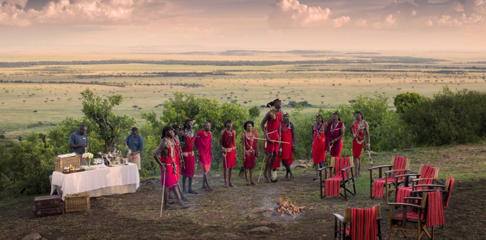 PHR_NBOBBMaasai-dance-sundowners-andBeyond-Bateleur-CampMaasai-dance-sundowners-andBeyond-Bateleur-Camp_WEB-READY